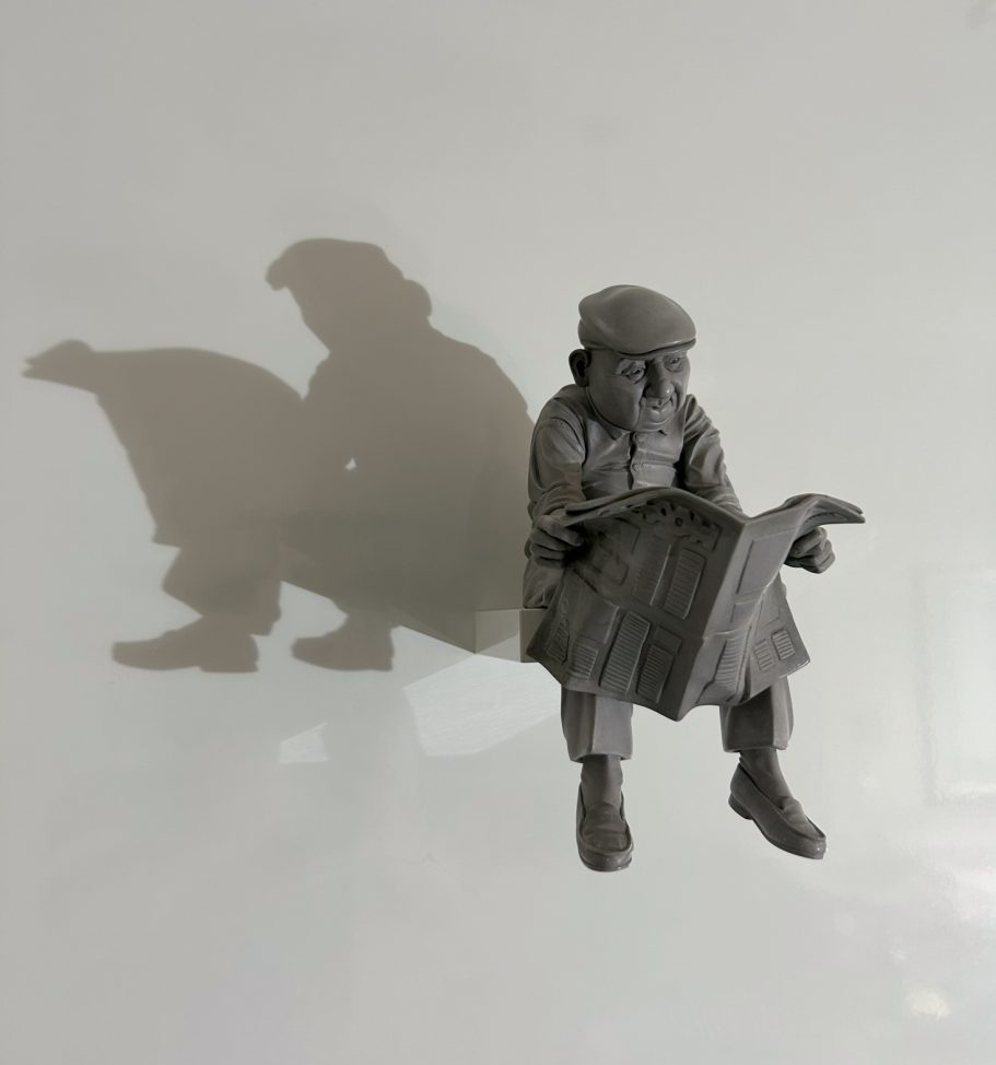 NEWSPAPER MAN – 2025