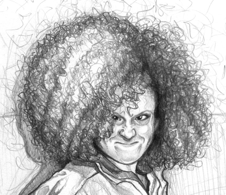 Junge Frau - 2020, Pencil Porträt einer Person mit vollem, lockigem Haar und einem schelmischen Lächeln.